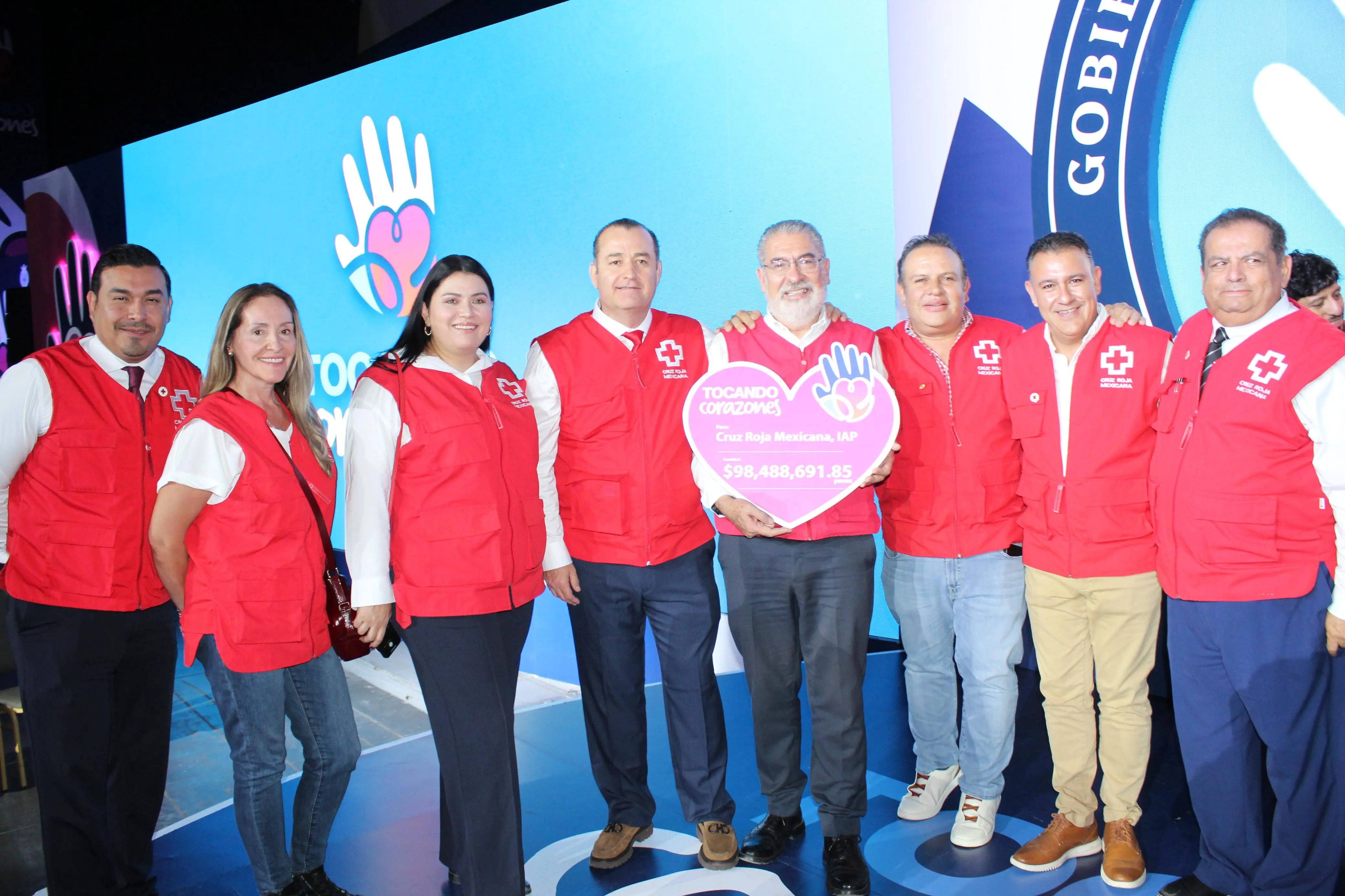 Paramédicos en la meta